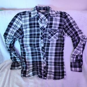 Black and White Plaid Women's Shirt